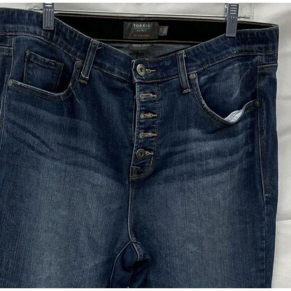 Torrid Bombshell Skinny Premium Stretch Button Fly Sky High Skinny Jeans 16R - Picture 3 of 7